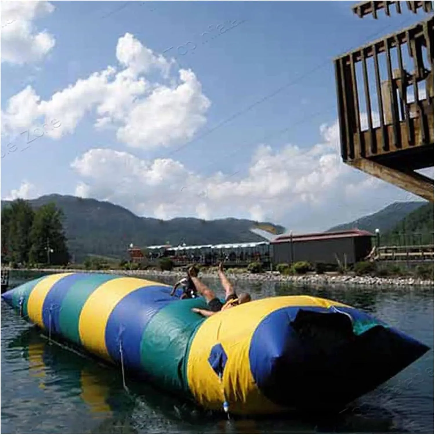 Bounce Swim Platform,Inflatable Water Trampoline, Bouncing Bed, Water Punch Off Inflatable Pillow Water Amusement Equipment(3 * 5m)