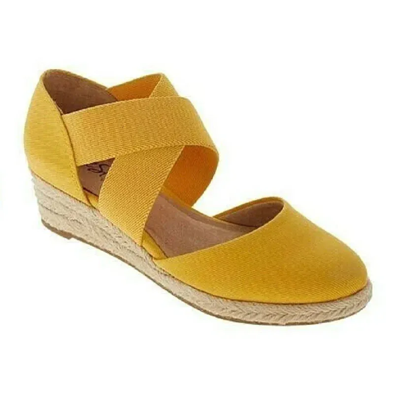 Brenda – Stijlvolle, ademende canvas wedgeschoenen