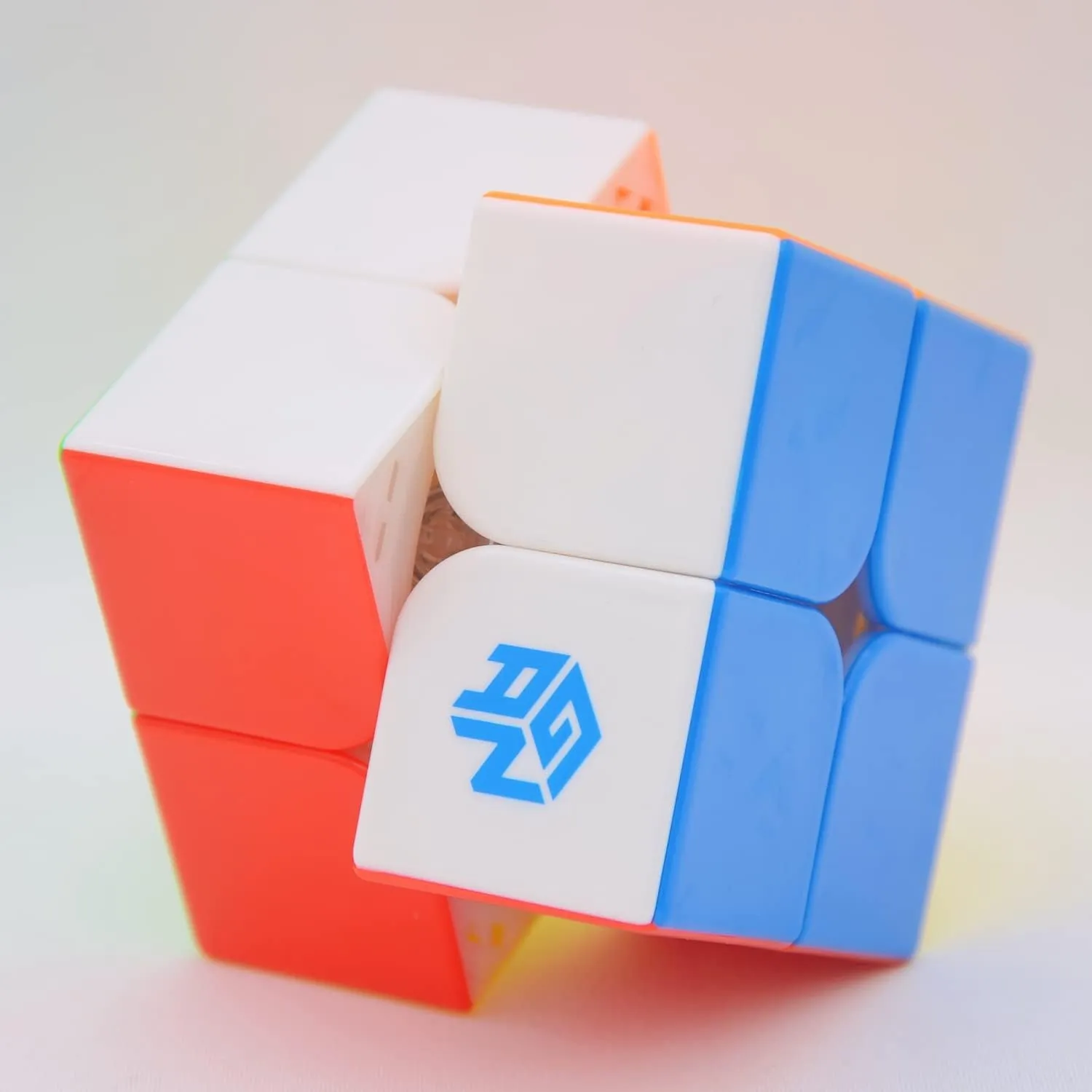 Bukefuno GAN 251 M Leap UV 2x2 Magnetic Cube Gans Mini Speed GAN 251 Leap 63 2x2x2 Stickerless Magnets Magic Puzzle(UV Coated Primary Internal)