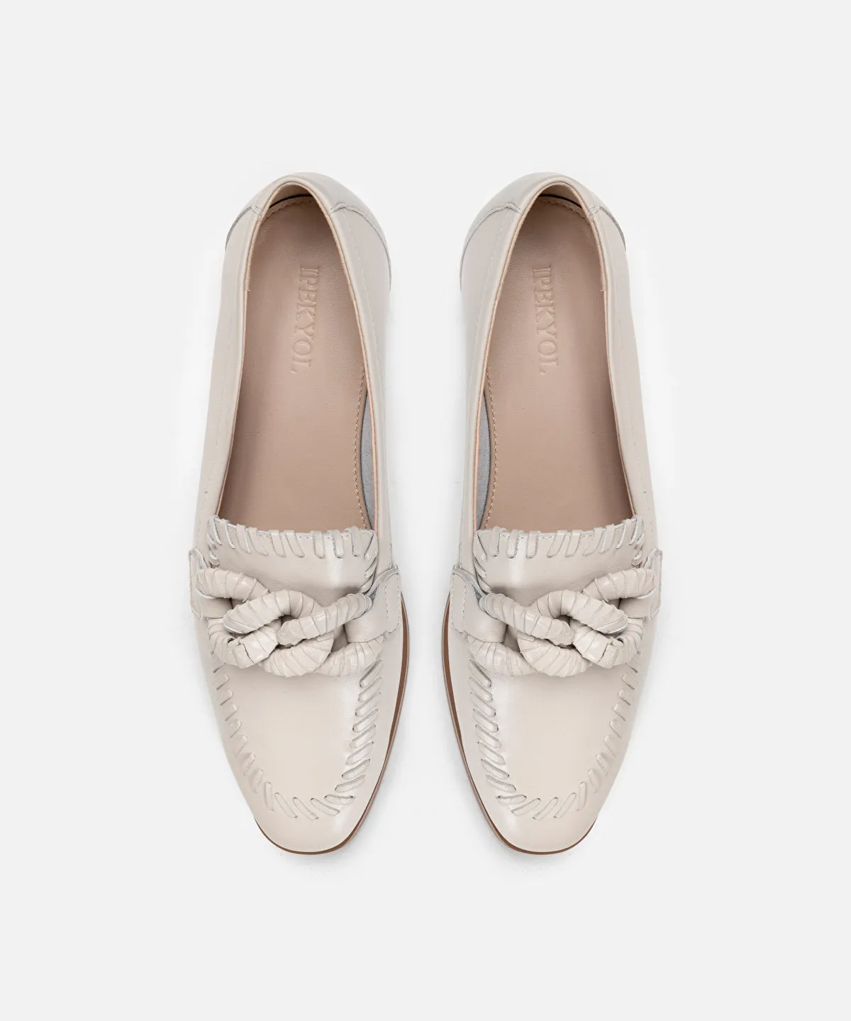 Chain Buckle Loafer
