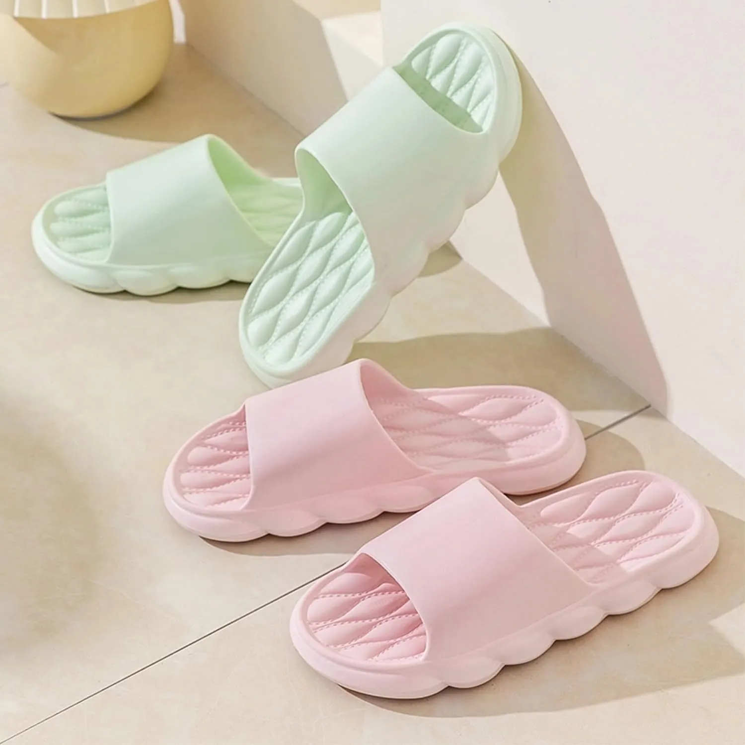 Cloud Slippers For Women and Men Comfort Lightweight Soft Pillow Slippers Bathroom Shower Cloud Slides Open Toe Platform Slide Sandals for Indoor Outdoor Shoes Beach Sandals Summer Shoes