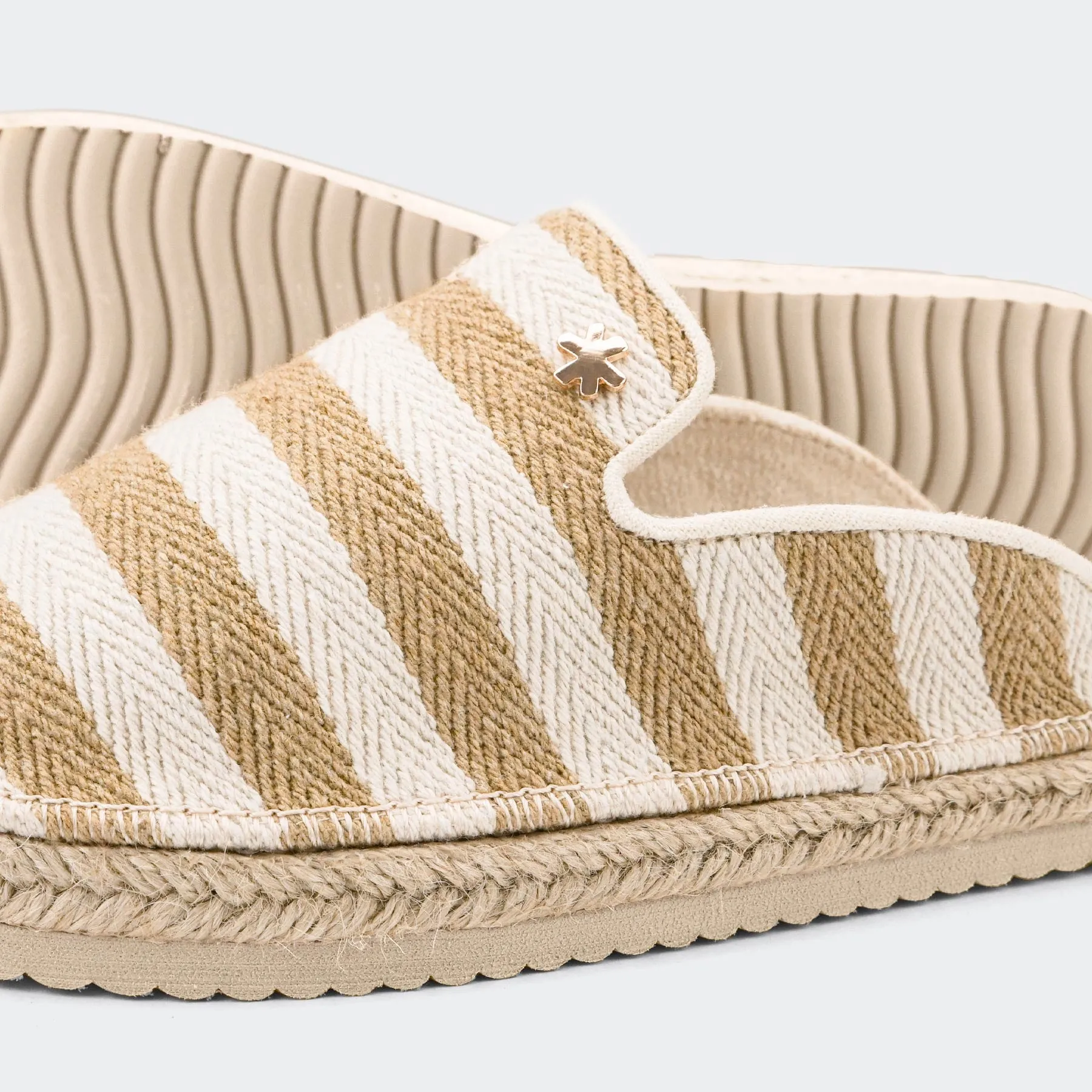 espadrille*slip-in