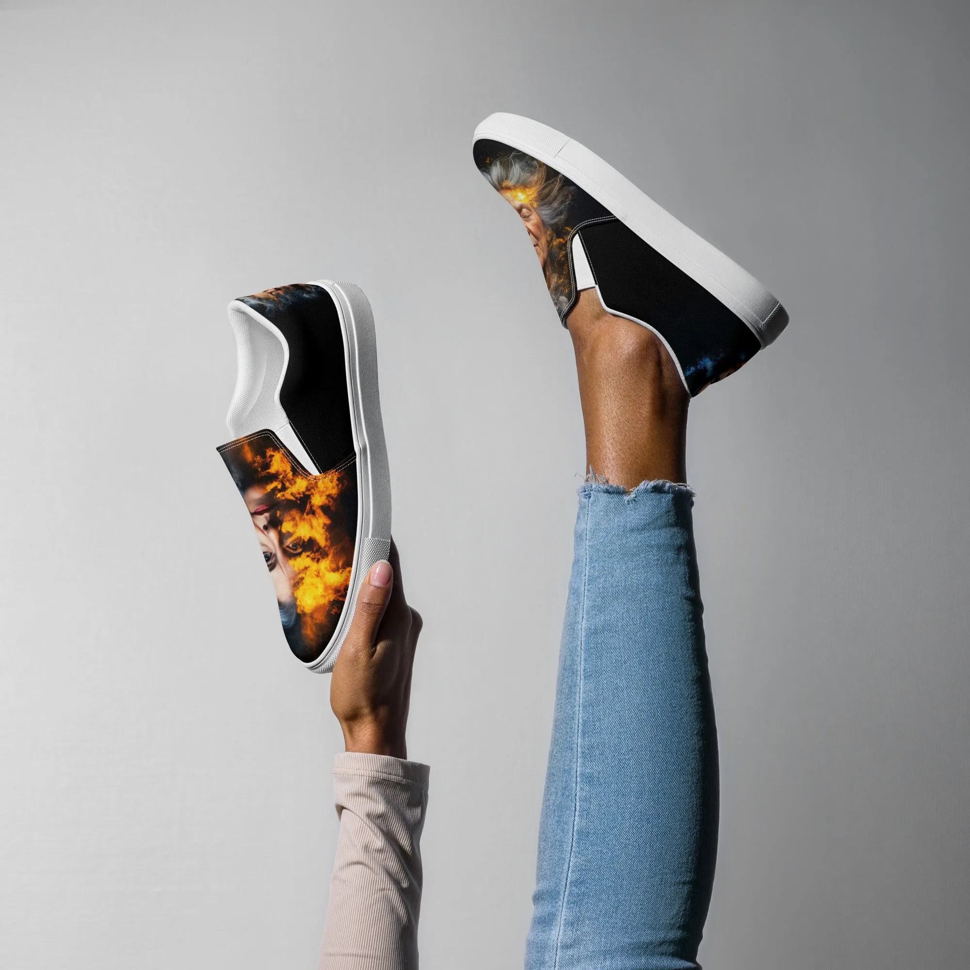 Fiery Beauty Women’s slip-on canvas shoes