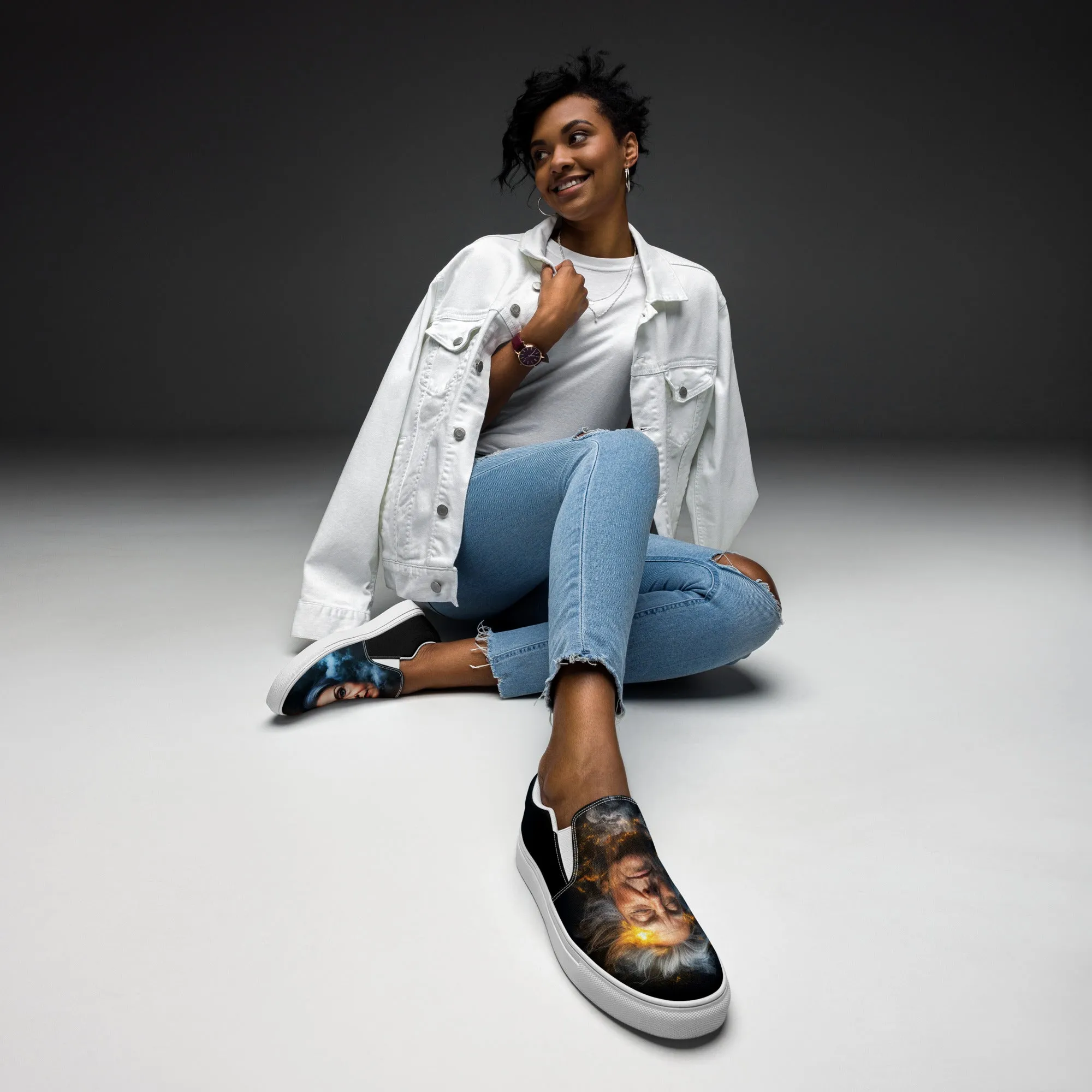 Fiery Beauty Women’s slip-on canvas shoes