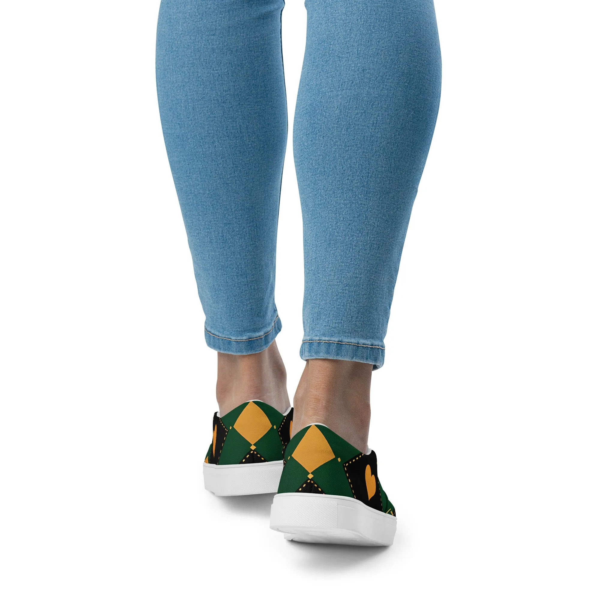 HLE Women’s slip-on canvas shoes