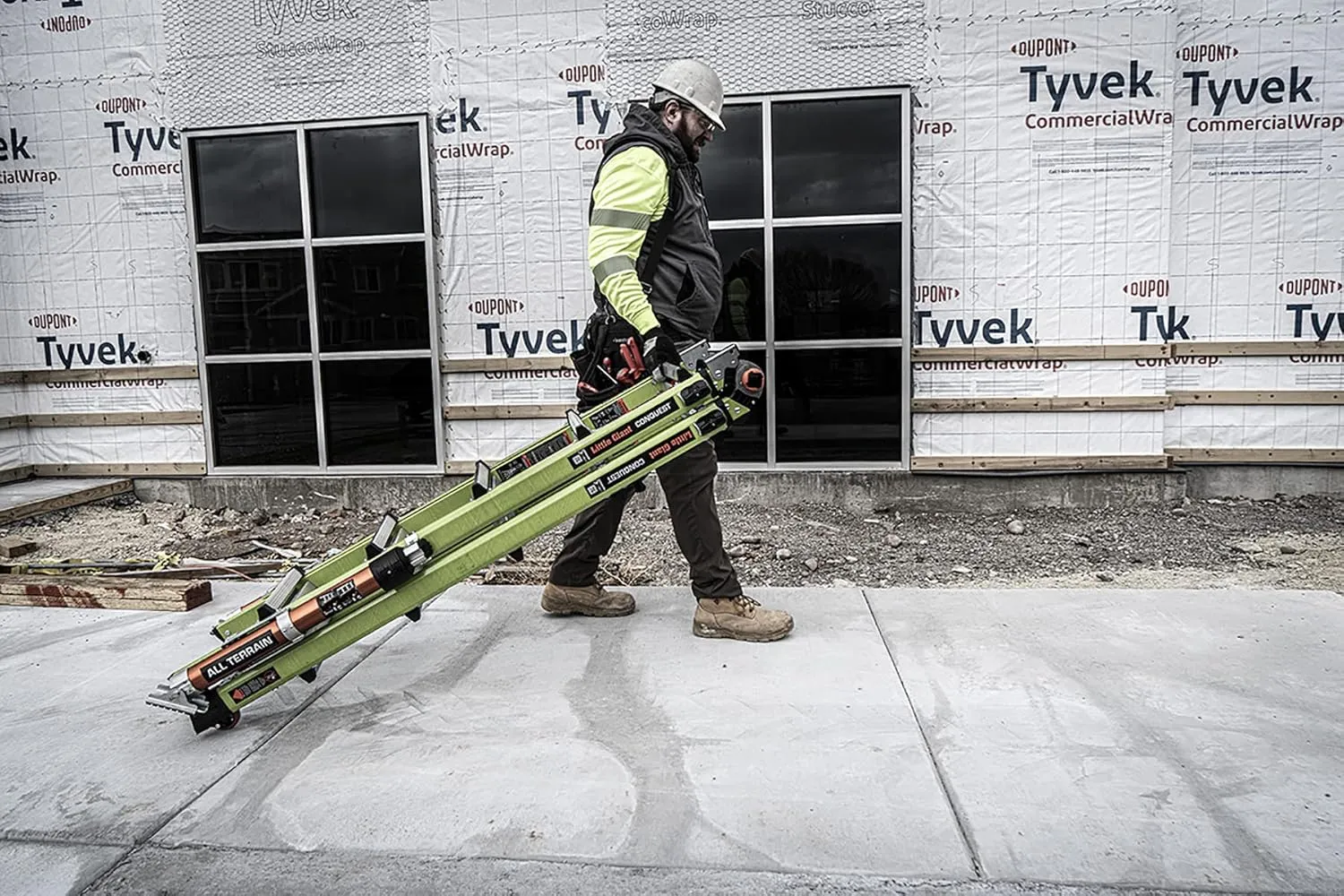 Little Giant Ladder Systems Conquest 2.0 All-Terrain, M22, 22ft, Multi-Position Ladder with Adjustable Outriggers, Fiberglass, Type 1A, 300 lbs Weight Rating, (17102-001)