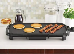 Mainstays Dishwasher-Safe 20" Black Griddle with Adjustable Temperature Control.