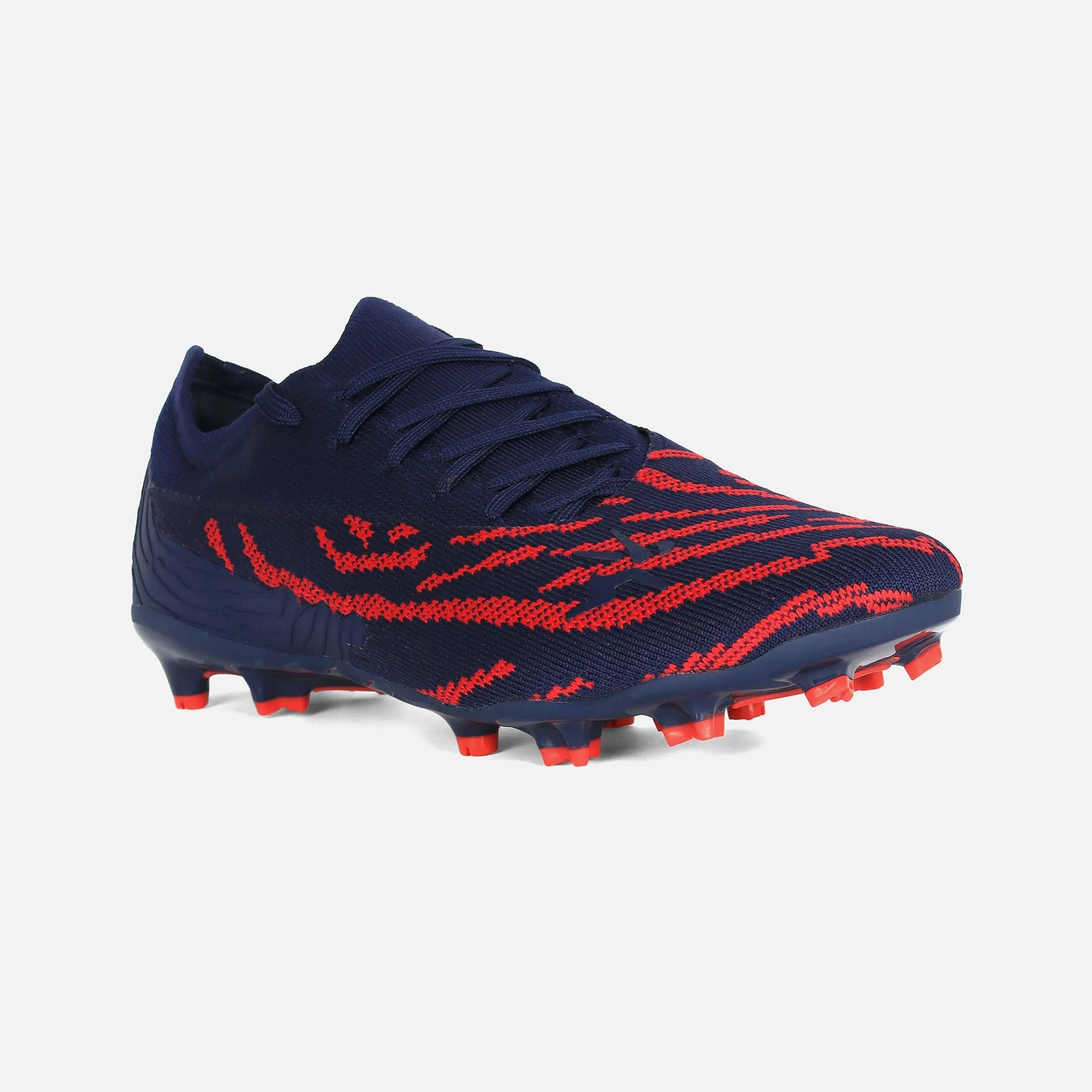 MEN SOCCER SLIP-ON SHOES