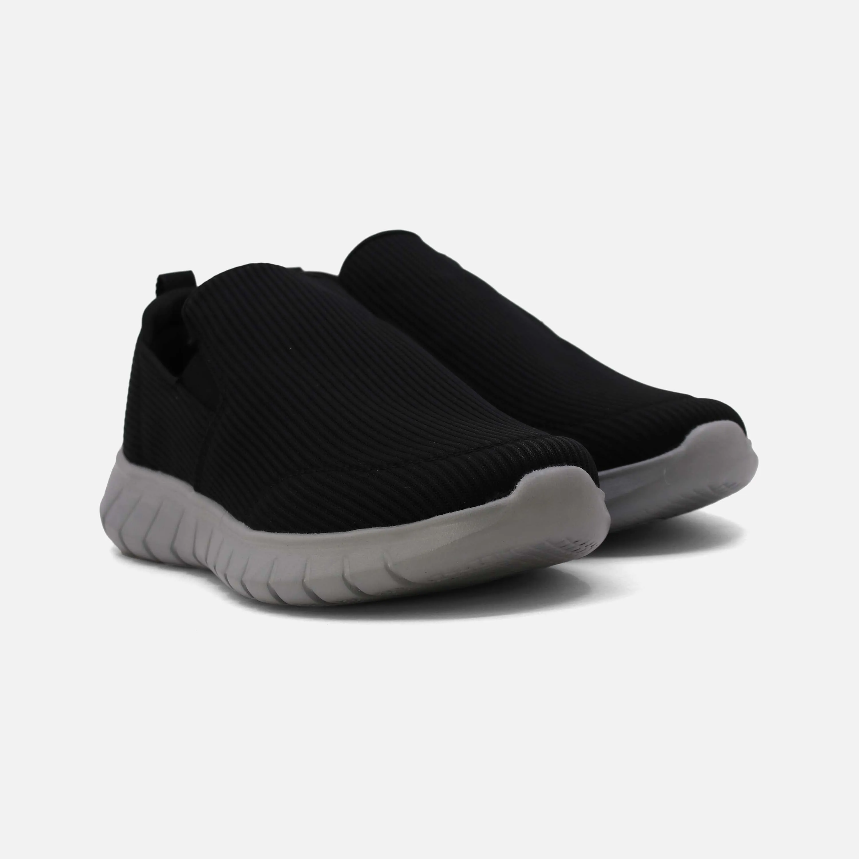 MEN SPORTS SLIP-ON SHOES