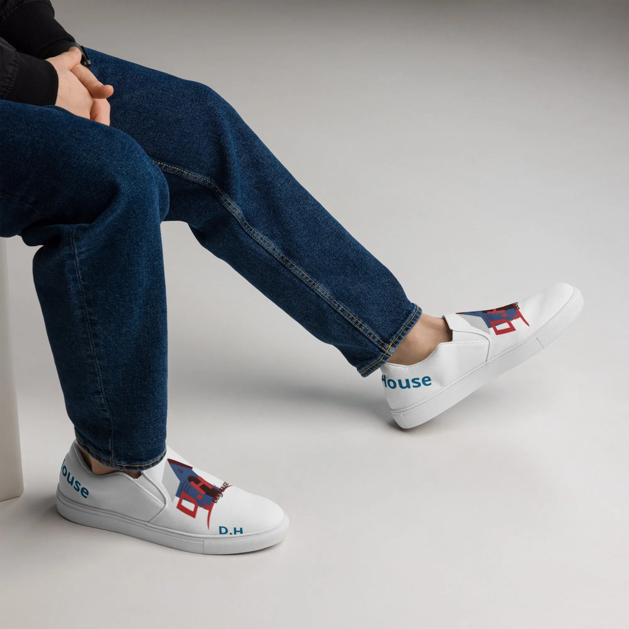 Men’s slip-on canvas shoes