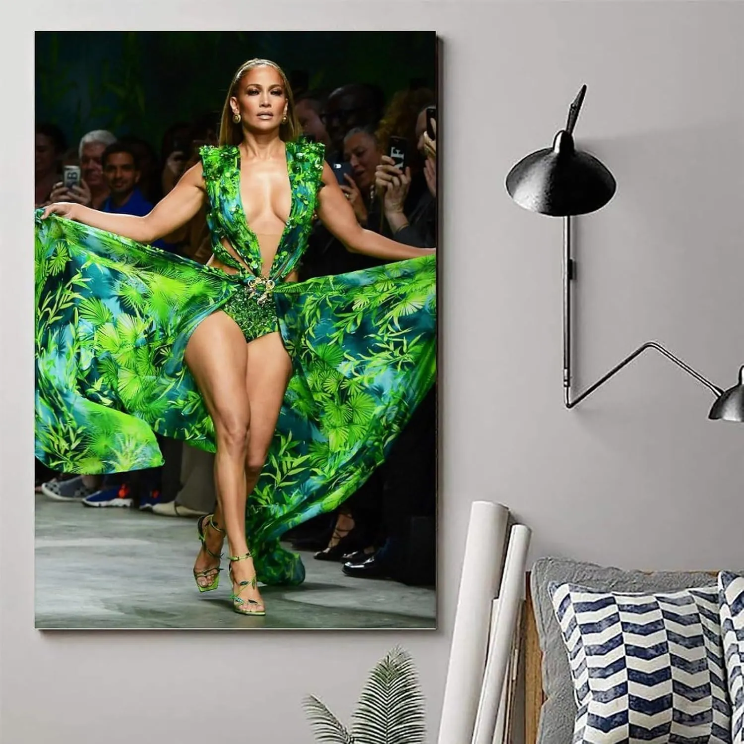 ORtte Jennifer Lopez Sexy Charming Poster Painting On Canvas Wall Art Scroll Picture Print Living Room Walls Decor Homes 24x36inch(60x90cm)