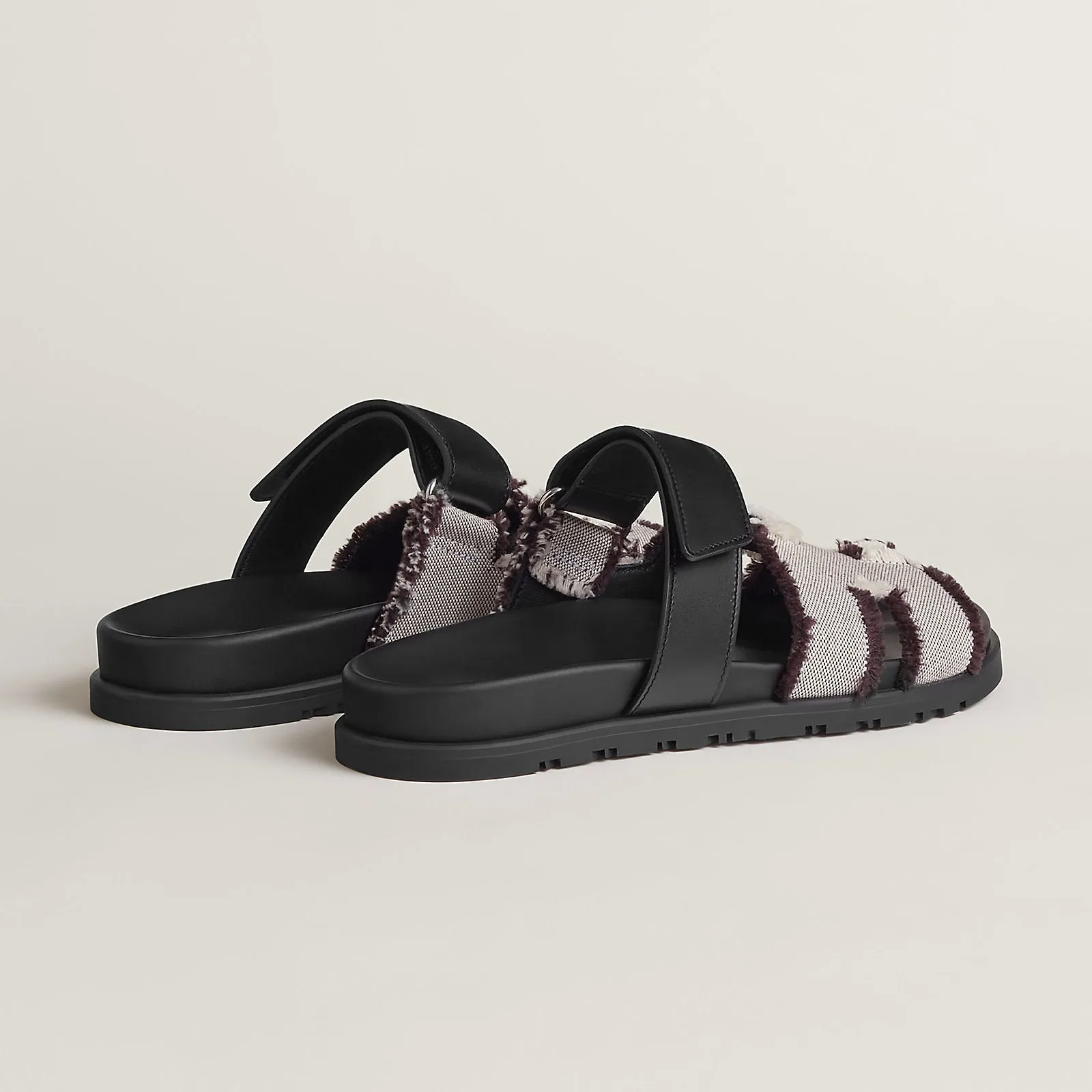 Prunoir / Noir Chypre Sandal W