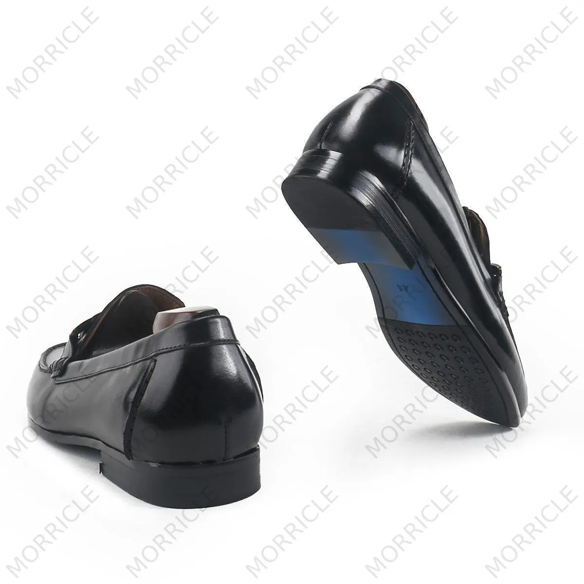 Timeless Flat Loafers with Metal Accessory