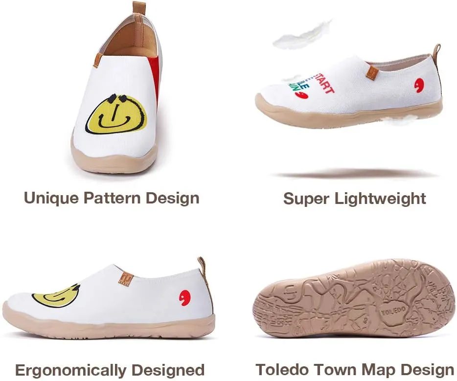 UIN Smiley Slip On Fashion Sneakers Cute Casual Fancy Art Painted Comfort Soft Shoes