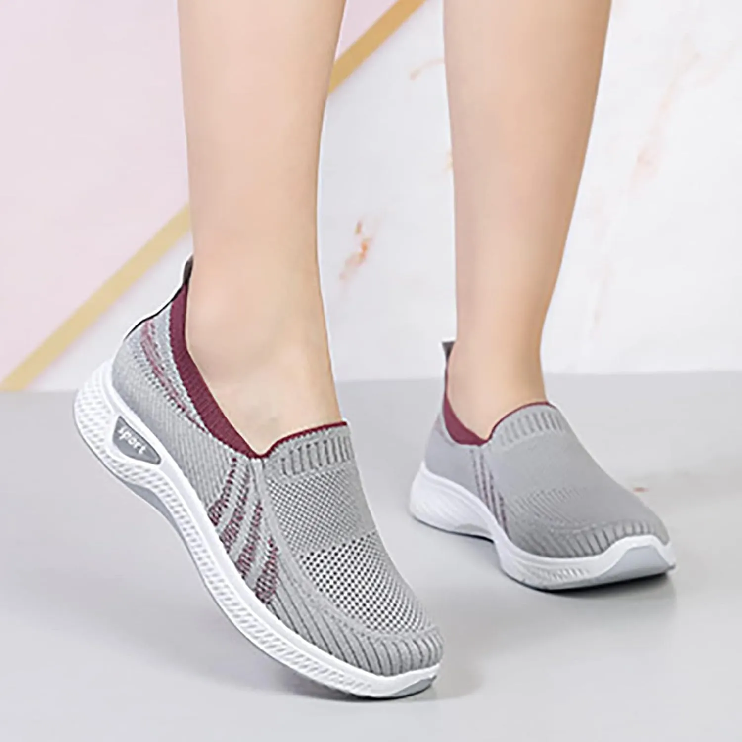 Women's Running Shoes Ultra Lightweight Breathable Walking Shoes Non Slip Athletic Sneakers Mesh Workout Casual Sports Shoes