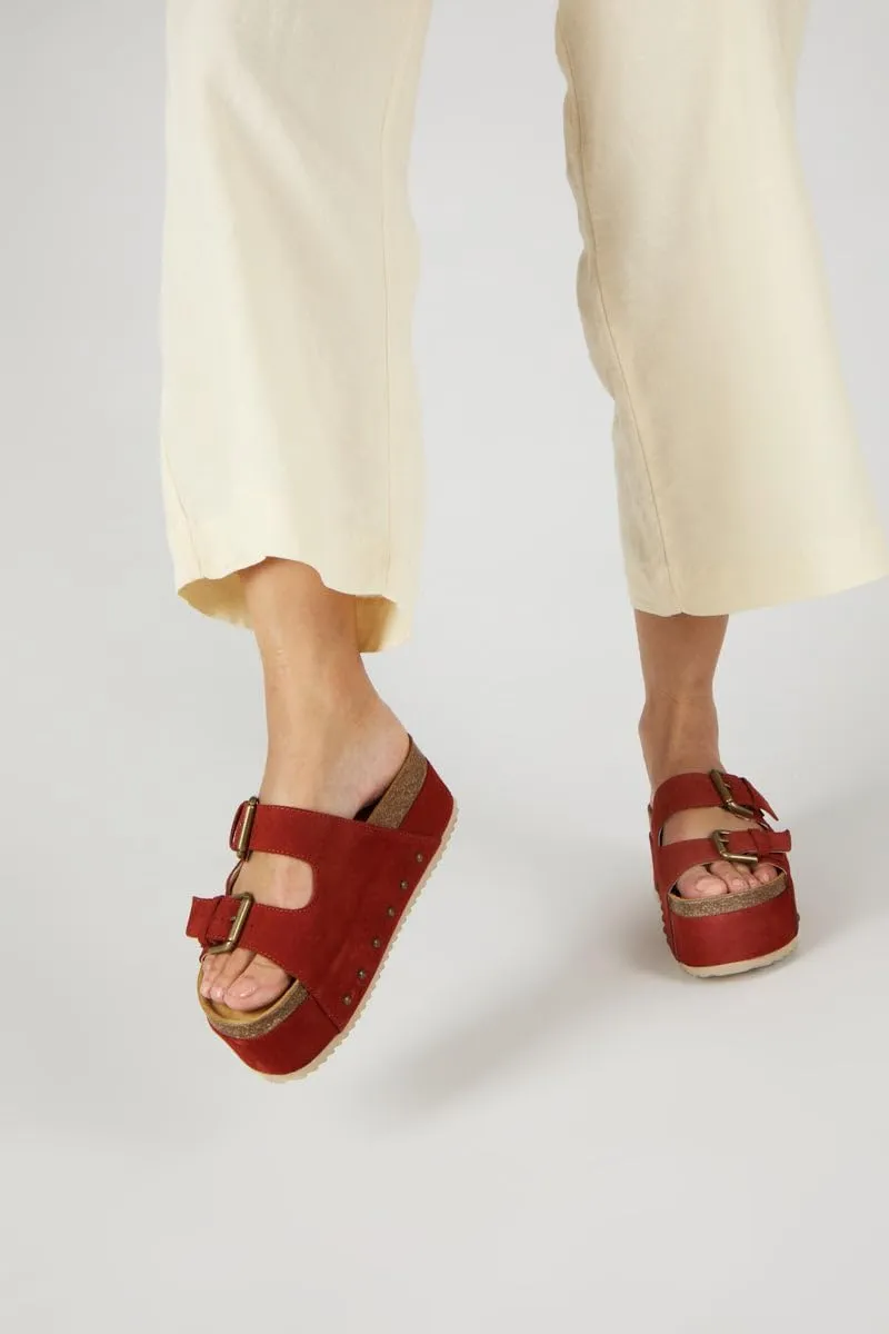 Yishaweiqi Women's Suede Platform Sandals Comfortable Cork Footbed Studded Flatform Sandals Adjustable Buckle Straps Flat Clogs Slide Sandals